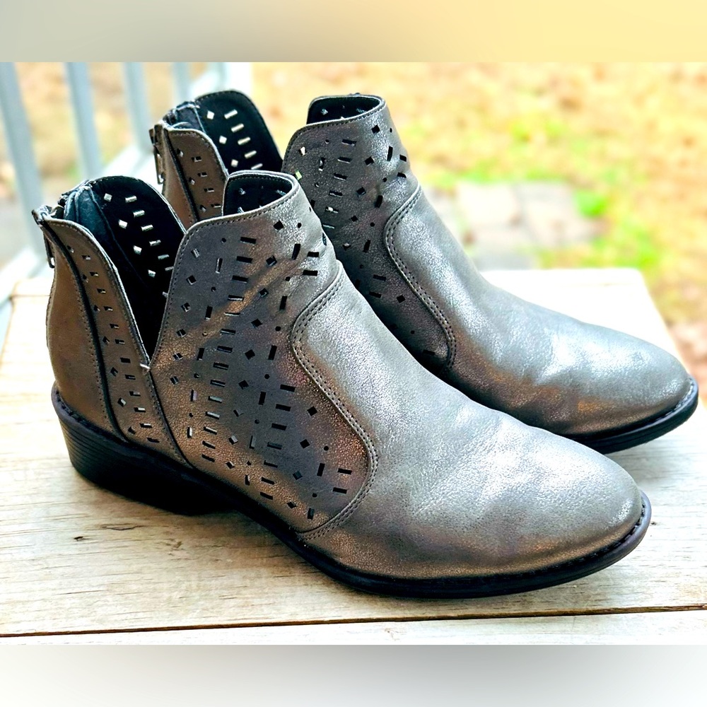 Soft boots